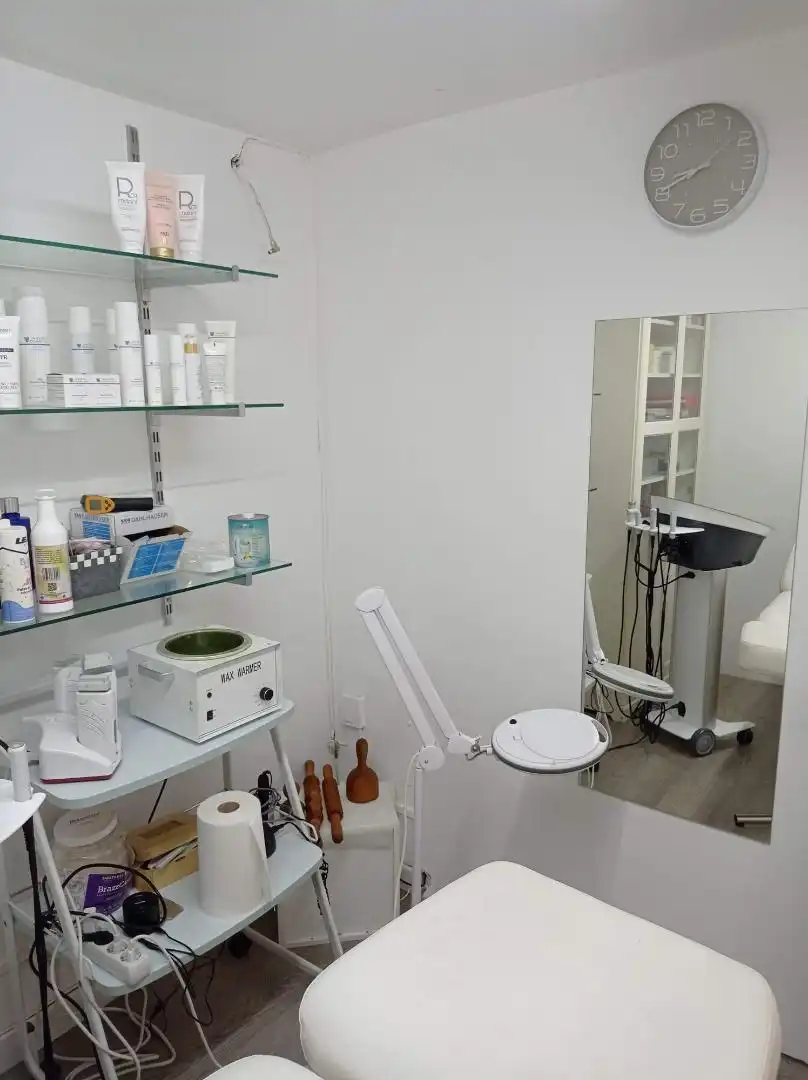 Baño de Local de alquiler en Terrassa con Aire acondicionado, Calefacción y Parquet