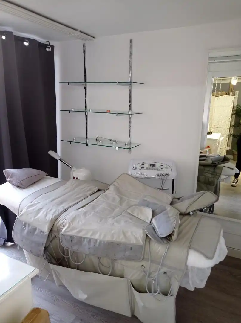 Habitación de Local de alquiler en Terrassa con Aire acondicionado, Calefacción y Parquet