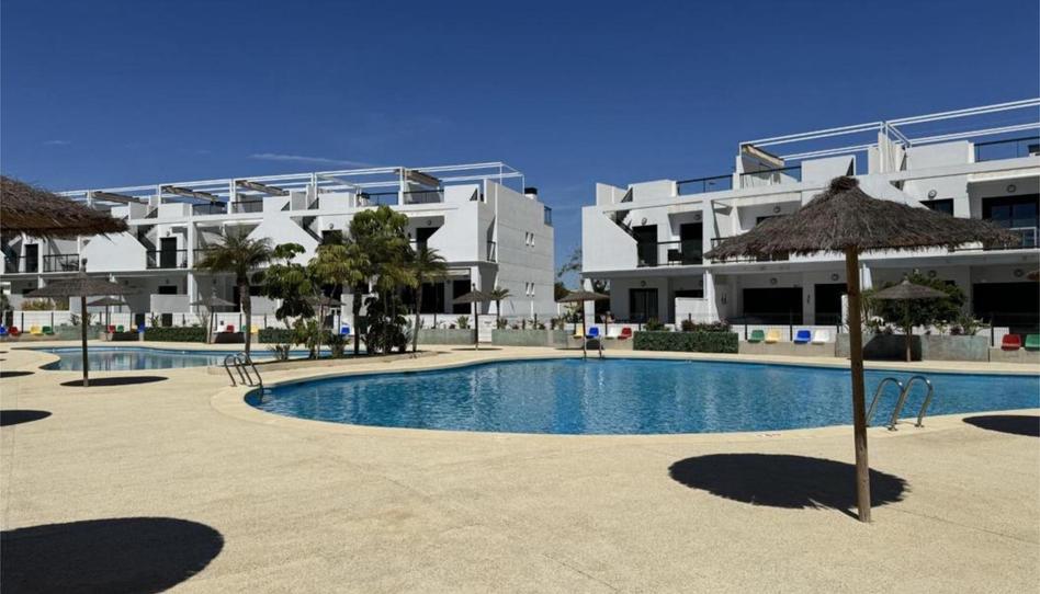 Photo 1 of Flat for sale in Avenida de Holanda, 67, Mil Palmeras, Alicante