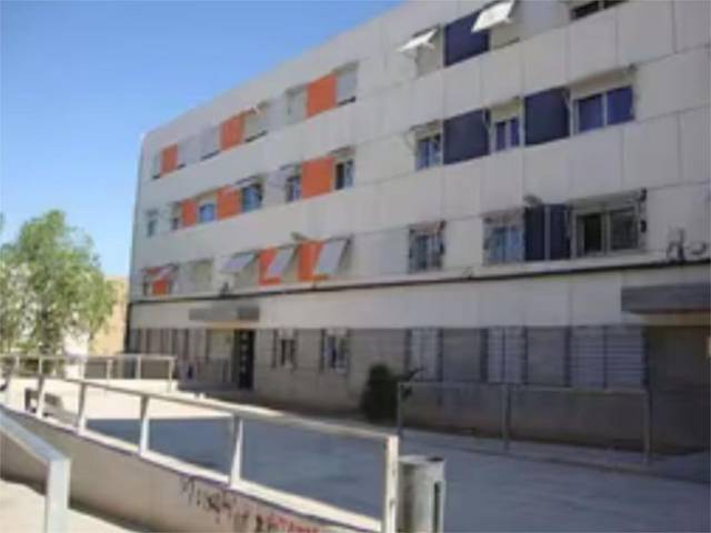 Apartamento en Venta en Calle Barítono Paco Latorre, 15A en Juan XXIII