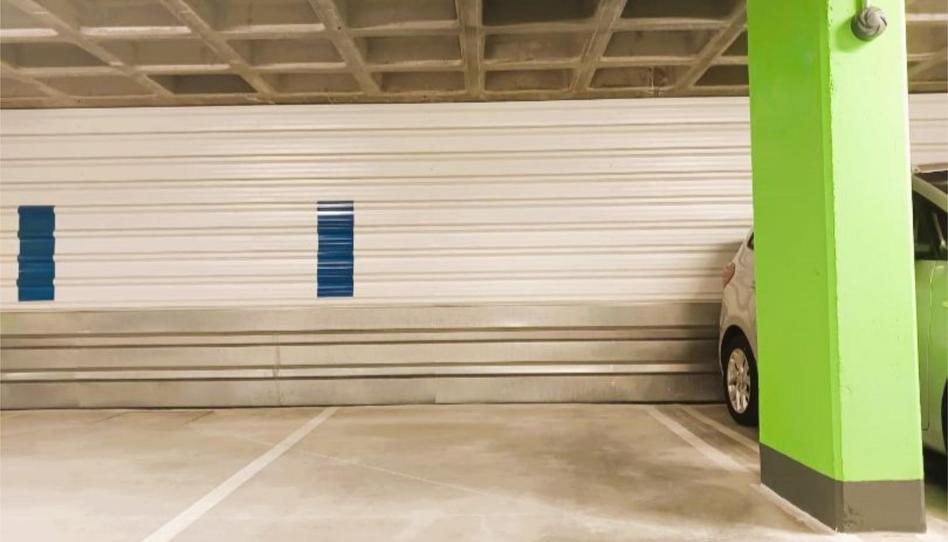 Garage to rent in Calle Nueva York, 14, Sur - PAU 4, Madrid - image 1 Photo 1 of Garage to rent in Calle Nueva York, 14, Sur - PAU 4, Madrid