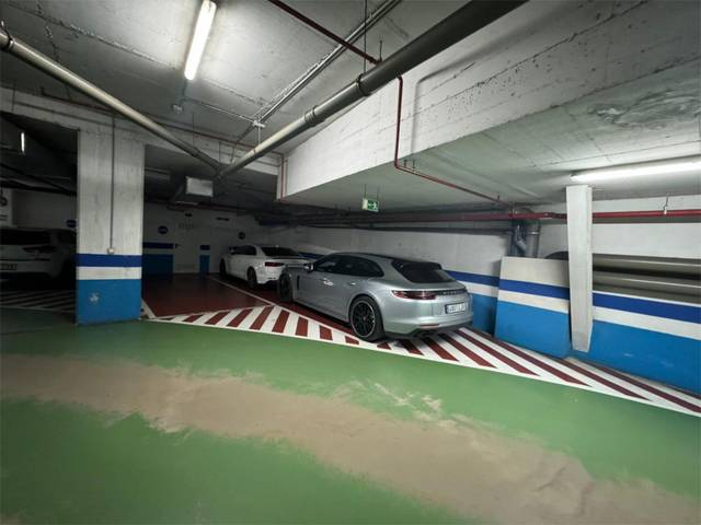 Garaje en Venta en Uribitarte Pasealekua, 12 en Albia