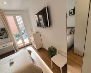 Flat to share in Carrer de Les Germanies, 14, Zona La Ermita