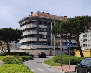 Vista exterior de Apartament en venda en Lloret de Mar amb Aire condicionat i Terrassa