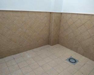 Bathroom of Flat to rent in Cabra  with Terrace
