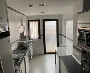 Flat to rent in Avenida de la Dehesa, 4p, Dehesa Vieja - Puente Cultural