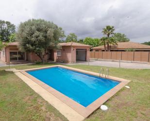 Piscina de Casa o xalet en venda en Caldes de Malavella amb Piscina