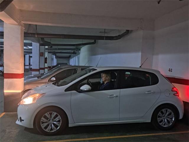 Garaje en Venta en Calle de Torres, 14 en Nou Moles