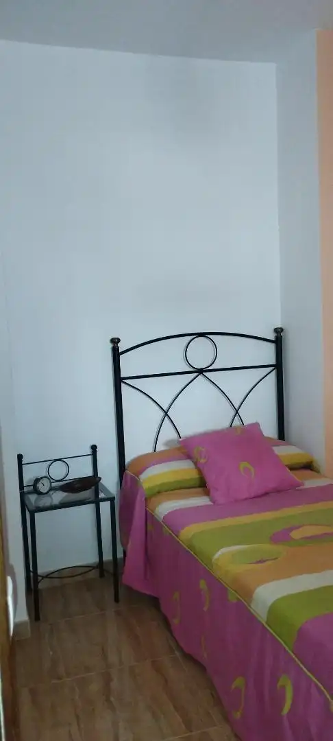 Habitación de Casa adosada en venta en Moriles con Terraza y Balcón