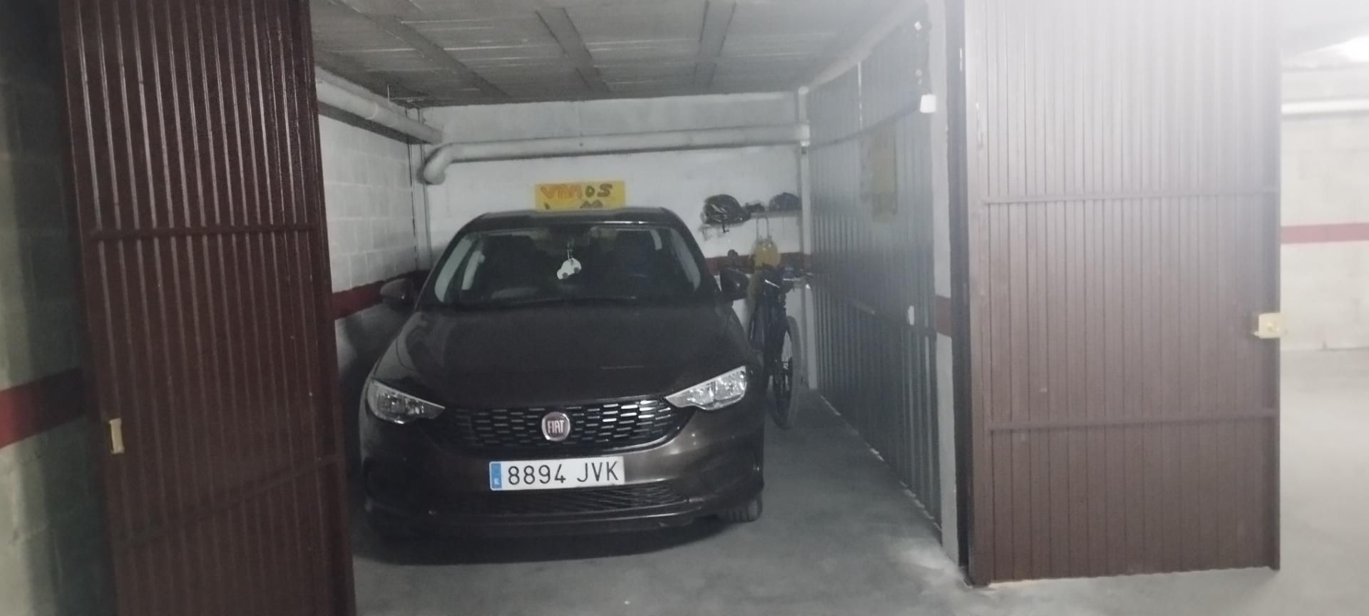 Parking of Garage for sale in Lucena