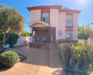 Exterior view of Single-family semi-detached for sale in  Córdoba Capital  with Terrace and Swimming Pool