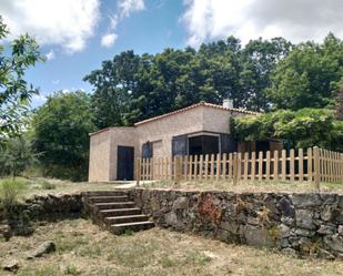 Vista exterior de Finca rústica en venda en Montánchez amb Terrassa