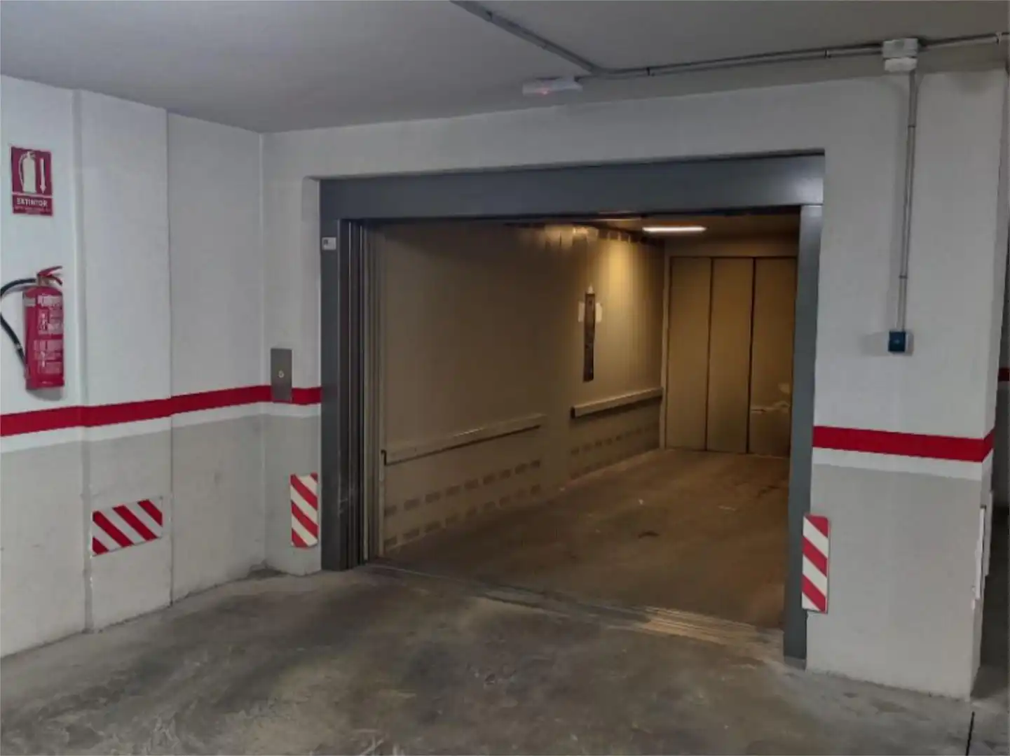 Parking of Garage for sale in Almería