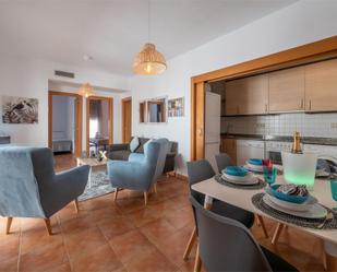 Sala d'estar de Apartament de lloguer en Lloret de Mar amb Aire condicionat i Balcó