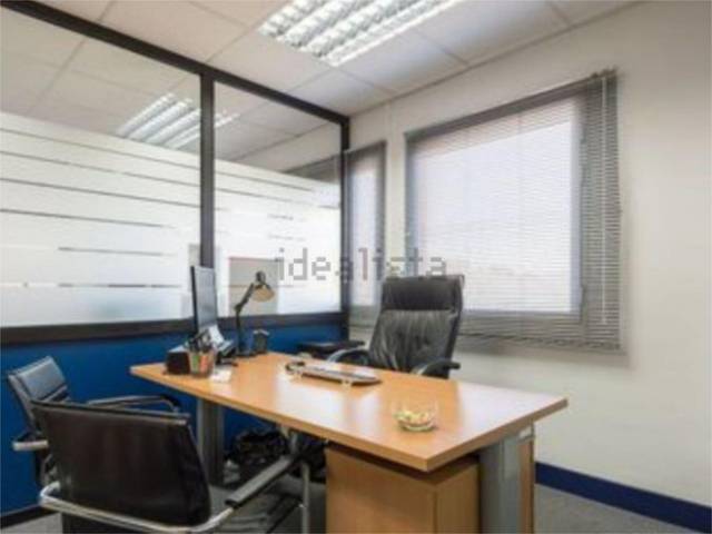 Oficina en Alquiler en Calle Madrid, 8 en Casco Antiguo - La Dehesa - Los Monteros