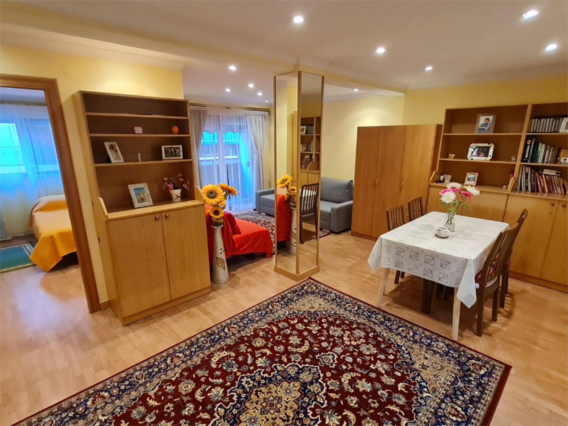 Flat for sale in  Valencia Capital  with Air Conditioner, Terrace and Balcony