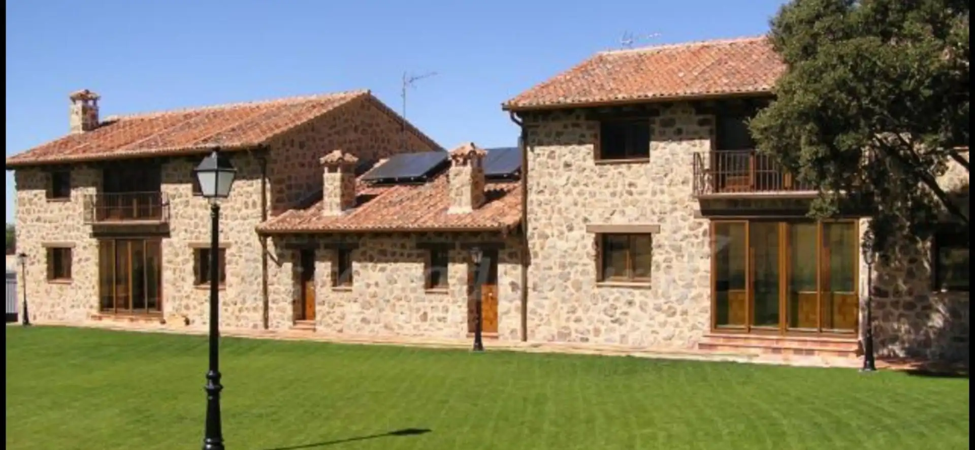 Vista exterior de Casa o chalet de alquiler en Ortigosa del Monte con Balcón