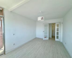 Living room of Flat for sale in Getafe  with Terrace and Balcony