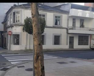 Vista exterior de Casa adosada en venda en Lugo Capital amb Terrassa i Balcó