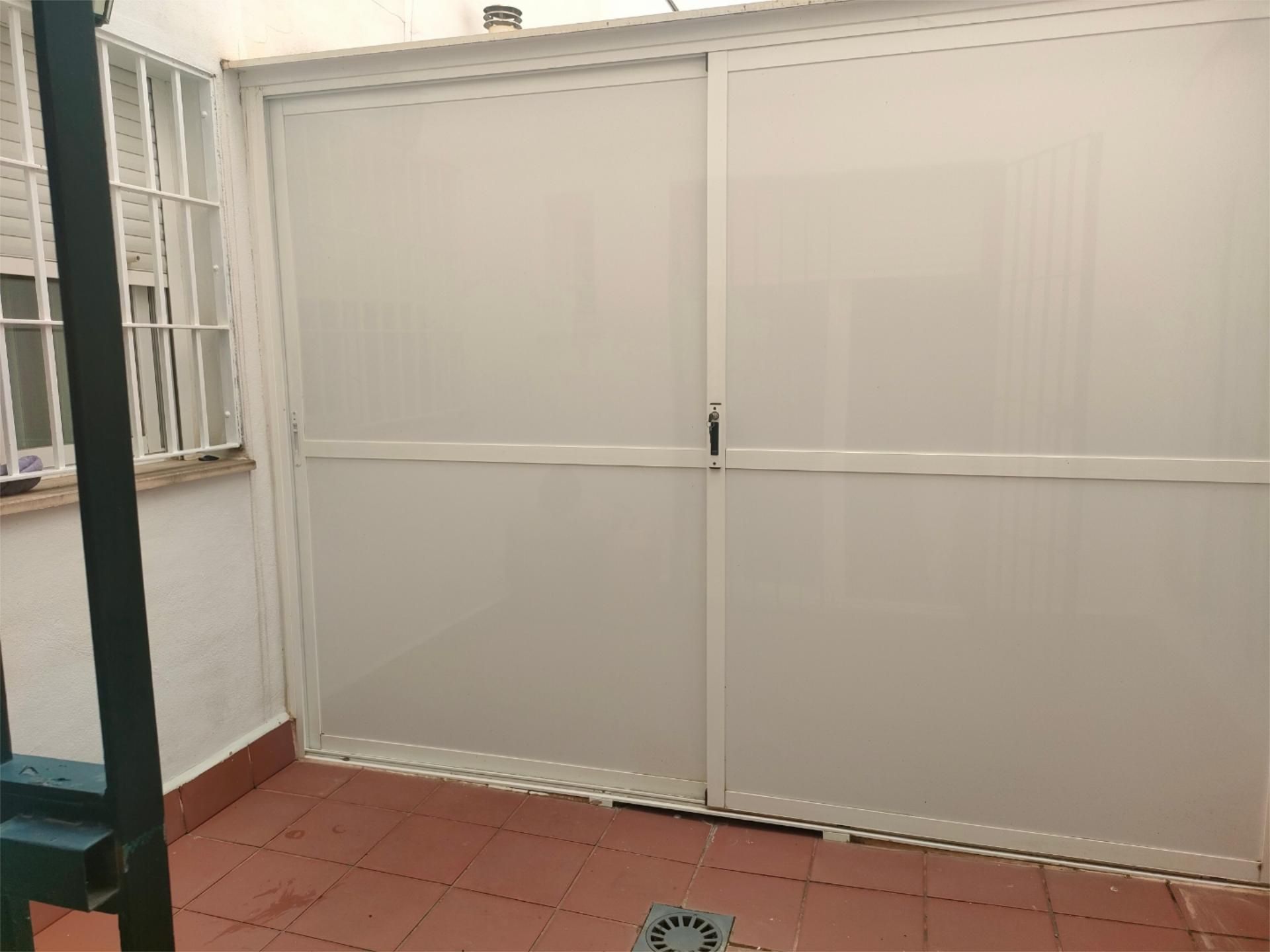 Single-family semi-detached for sale in Dos Hermanas  with Air Conditioner, Heating and Private garden