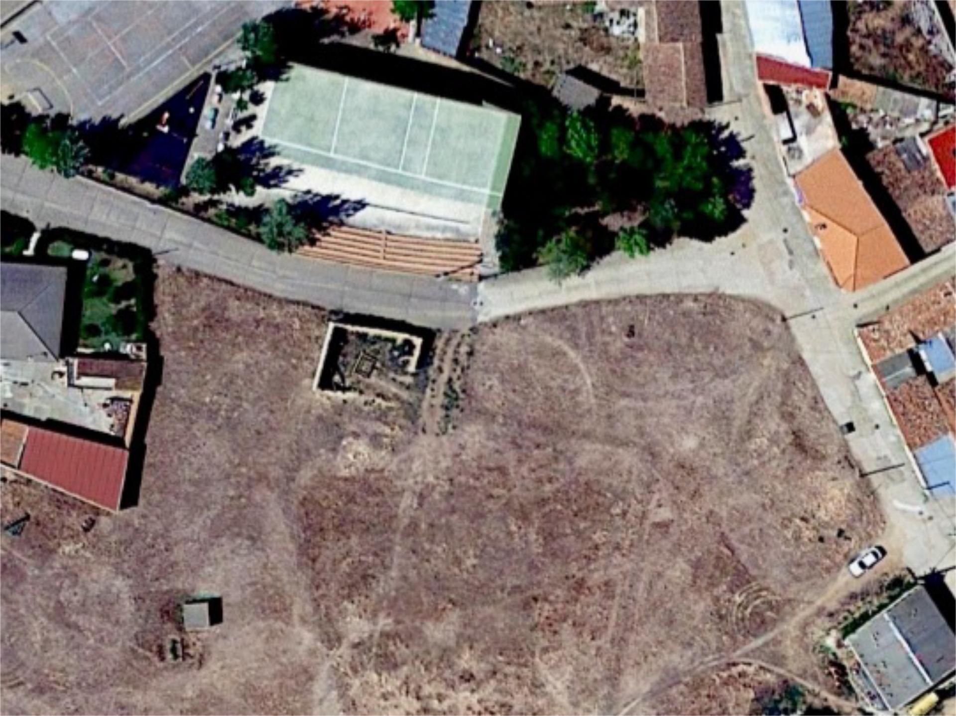 Land for sale in Villalube