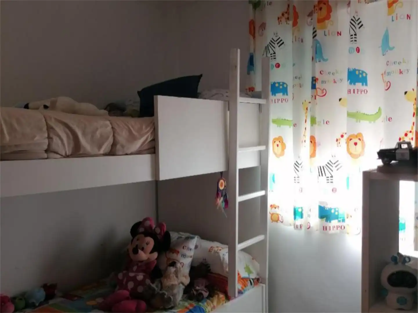 Flat for sale in Calle Juego de Pelota, 39, Las Tinajerías - Juderías Bedroom of Flat for sale in Lucena with Air Conditioner and Balcony