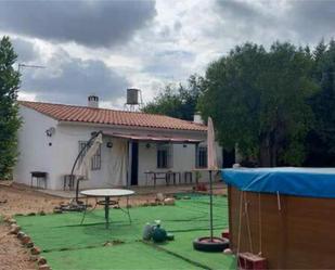 Exterior view of Single-family semi-detached for sale in Villafranca de los Barros