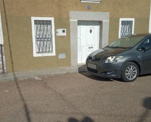 Parking of House or chalet for sale in Malpartida de la Serena