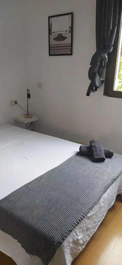 Room in Calle de Narváez, 49, Ibiza de Madrid