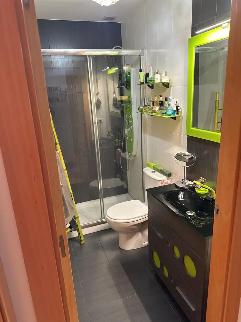 Piso en venta en Calle San Martín, 18, Cardeñadijo Baño de Piso en venta en Cardeñadijo con Terraza