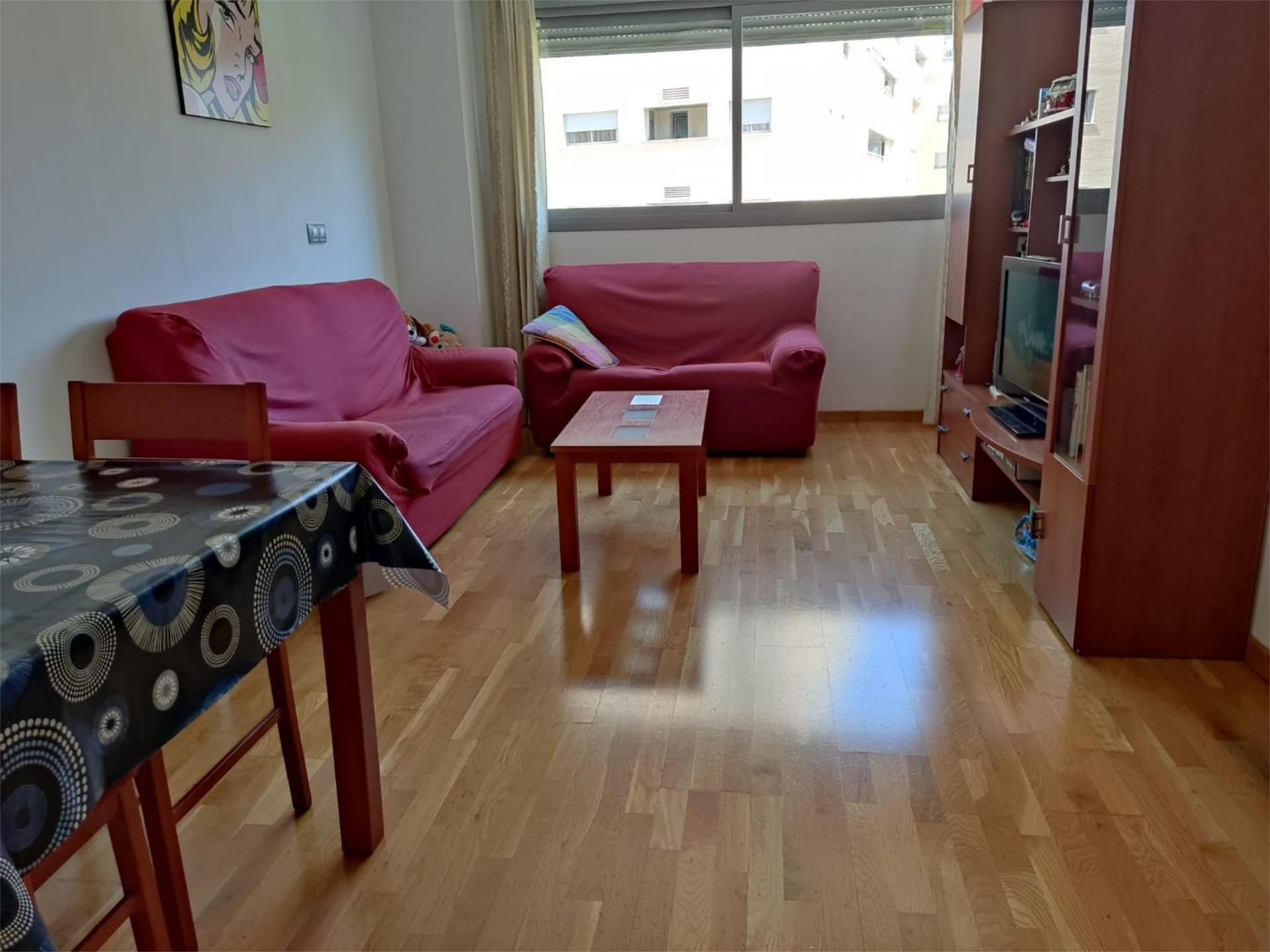 Living room of Flat to rent in  Granada Capital  with Air Conditioner, Heating and Private garden