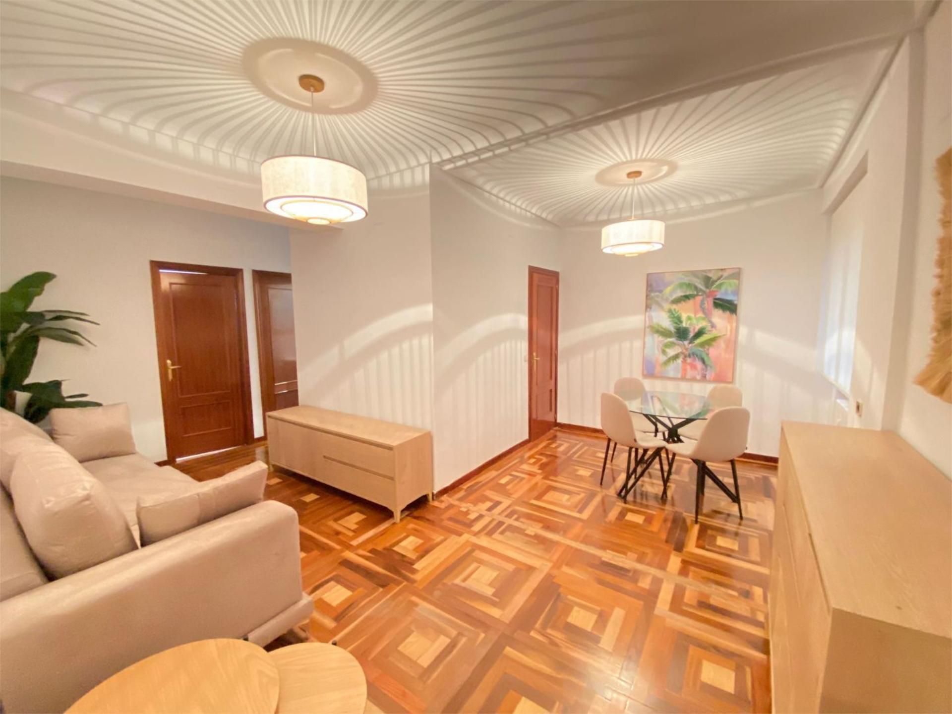 Flat to rent in Calle de la Fuente del Berro, 12, Goya Living room of Flat to rent in Madrid Capital with Heating, Parquet flooring and Furnished