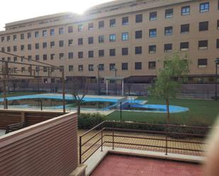 Swimming pool of Flat for sale in Talavera de la Reina  with Air Conditioner, Terrace and Swimming Pool
