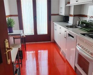 Kitchen of Flat for sale in  Toledo Capital  with Air Conditioner and Balcony