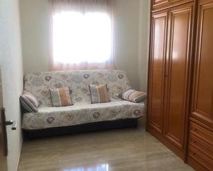 Bedroom of Flat to rent in Alzira  with Air Conditioner