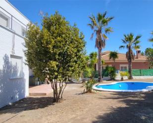 Vista exterior de Casa o xalet en venda en Molina de Segura amb Aire condicionat, Terrassa i Piscina