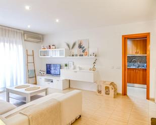 Living room of Flat for sale in Santa Coloma de Farners  with Air Conditioner and Balcony