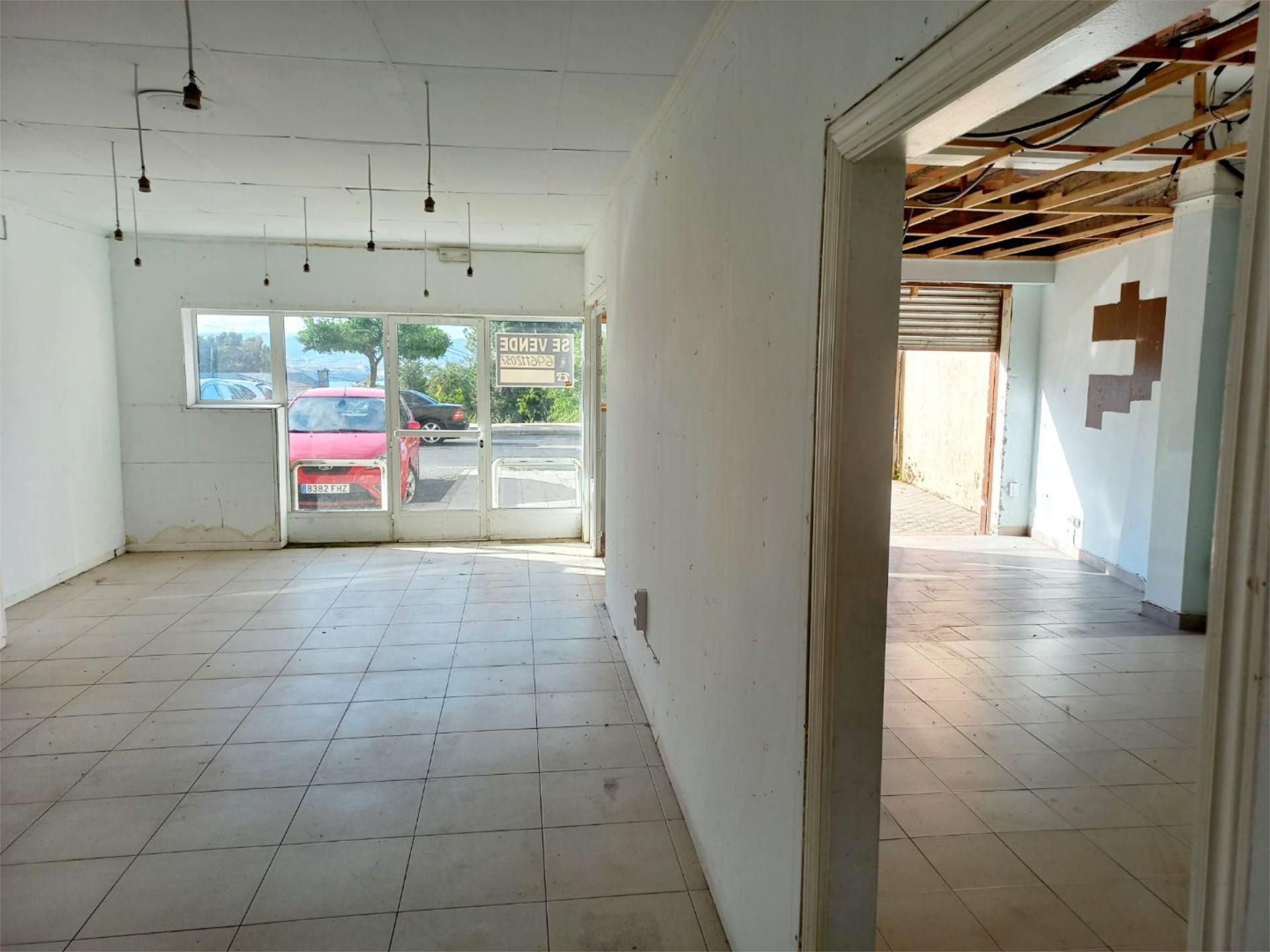 Premises for sale in Estrada da Palma, 167, Fene