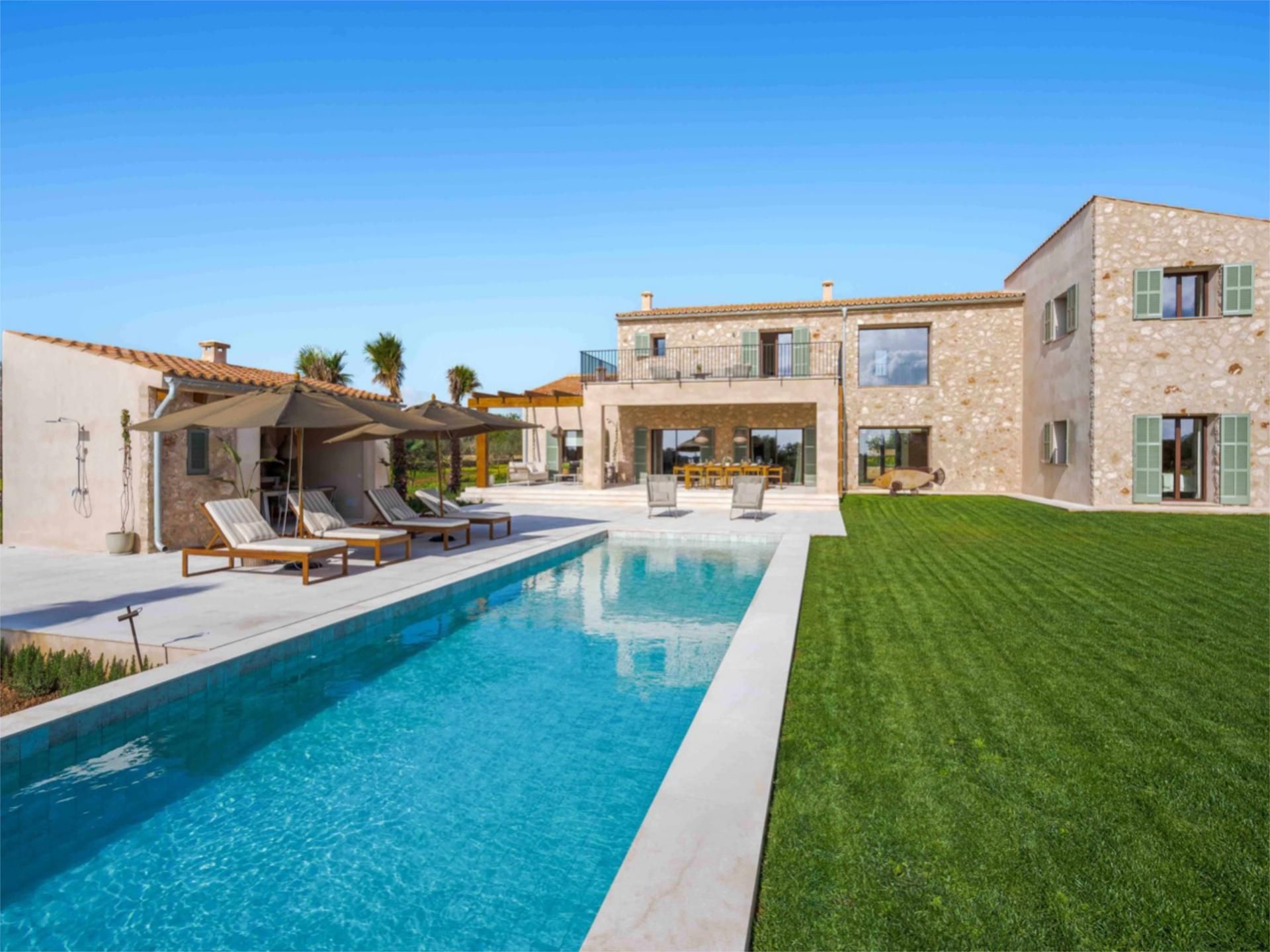 Exterior view of Flat for sale in Santanyí  with Air Conditioner, Terrace and Swimming Pool