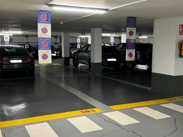 Garaje en Alquiler en Residencial Paraíso, 61 en Paseo Sagasta