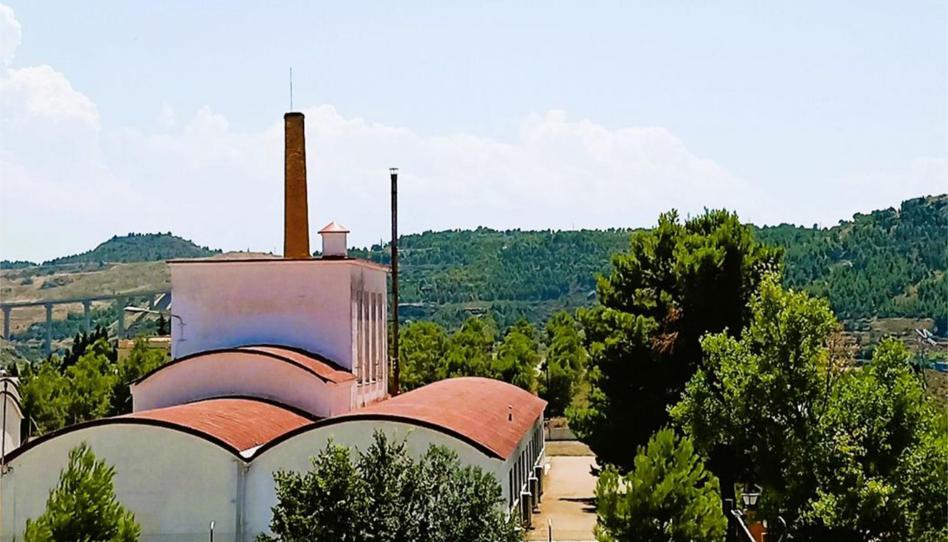 Industrial buildings for sale in Poligono 46, 49, Alcañiz, Teruel - image 1 Photo 1 of Industrial buildings for sale in Poligono 46, 49, Alcañiz, Teruel