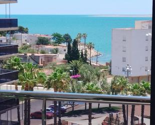 Vista exterior de Apartament en venda en L'Ampolla amb Aire condicionat, Terrassa i Piscina