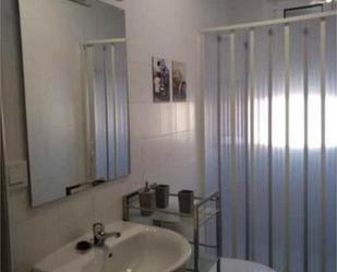 Bathroom of Flat to rent in Mora