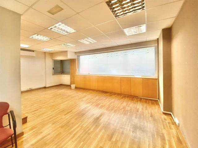 Local comercial en Alquiler en Ronda del Guinardó, 18 en El Baix Guinardó