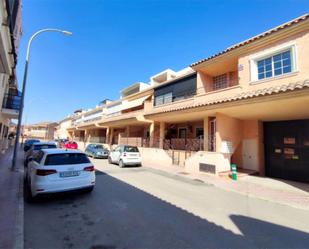 Vista exterior de Pis en venda en San Isidro amb Aire condicionat, Terrassa i Balcó