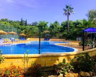 Swimming pool of Apartment to rent in Islantilla  with Air Conditioner, Terrace and Swimming Pool