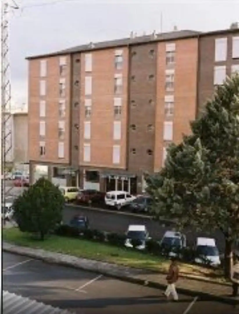 Garatge de lloguer a Carrer de Francesc Pla el Vigatà, 8, Nord Vista exterior de Garatge de lloguer en Vic