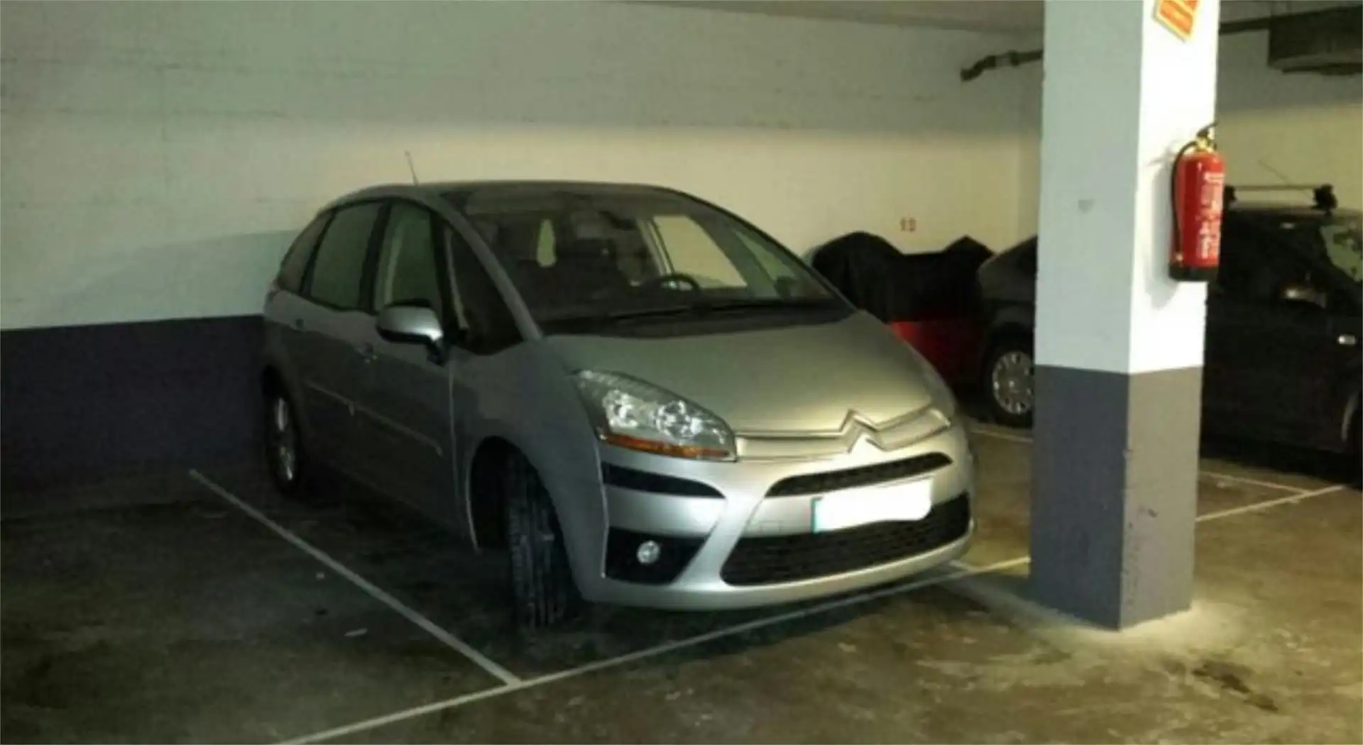 Garatge de lloguer a Carrer de Francesc Pla el Vigatà, 8, Nord Aparcament de Garatge de lloguer en Vic