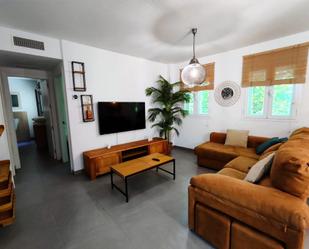 Living room of Flat to rent in Torremolinos  with Air Conditioner