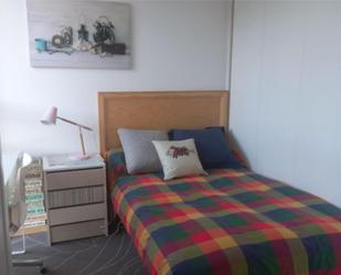 Bedroom of Flat to share in Burgos Capital